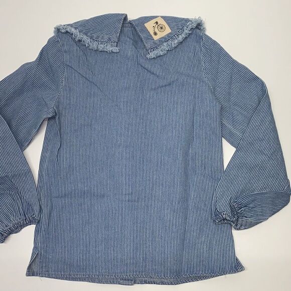 Pastel Large collar Raw Edge Ruffle Blouse New - Picture 4 of 5